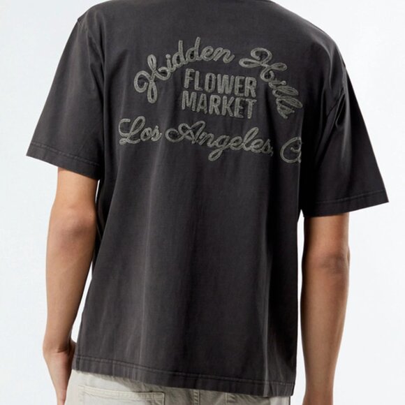 PacSun Charcoal Graphic Tee - Picture 1 of 6